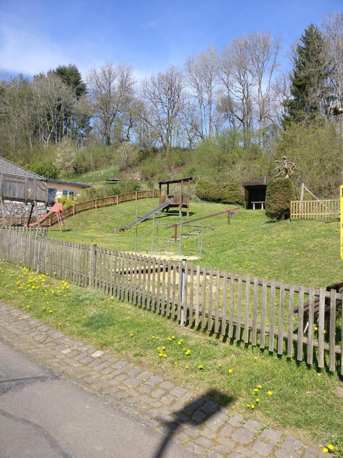 Ferienhaus Am Sauerbrunnen Daun Exterior foto